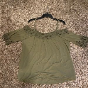 💥💥💥Off shoulder loose top💥💥💥
